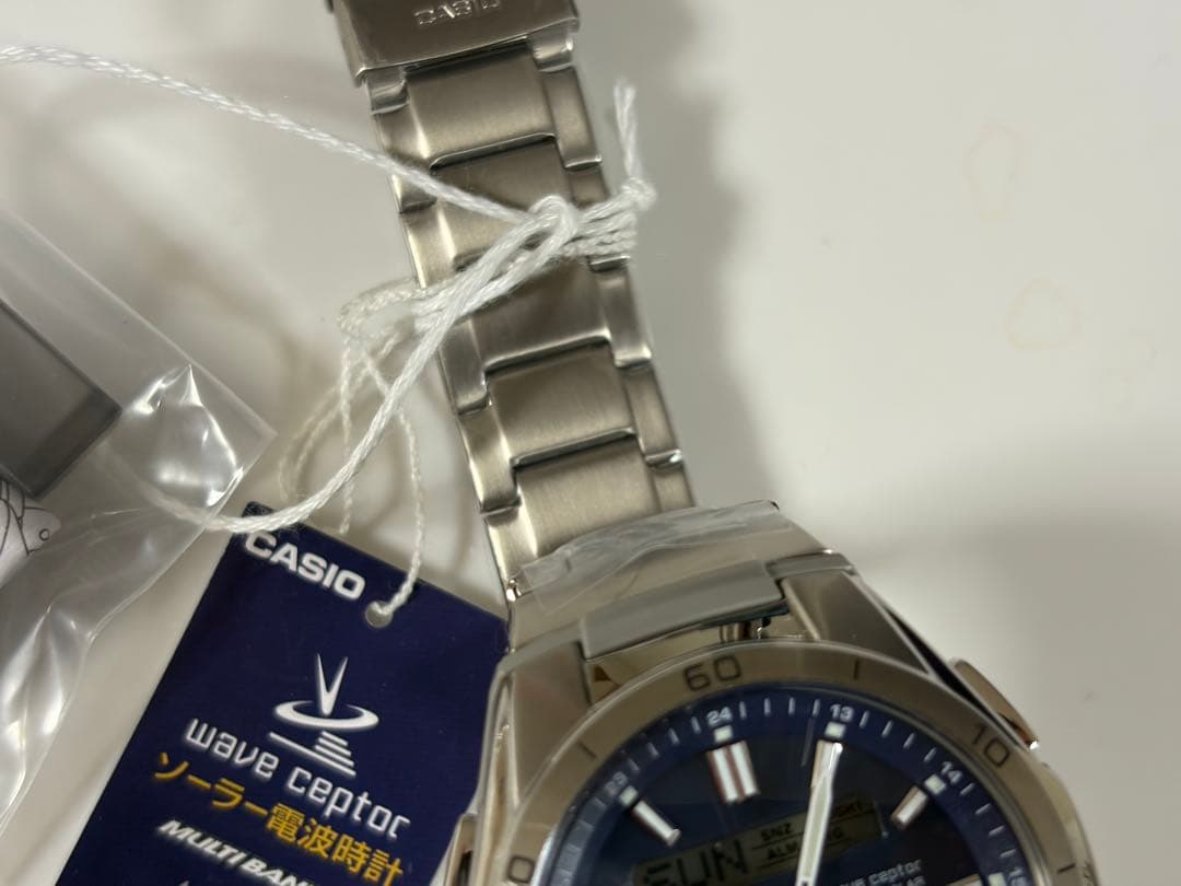 ★未使用★お洒落 カシオ ウェーブセプター ブルー ビジネス デート ★未使用★お洒落 カシオ ウェーブセプター ブルー ビジネス デート