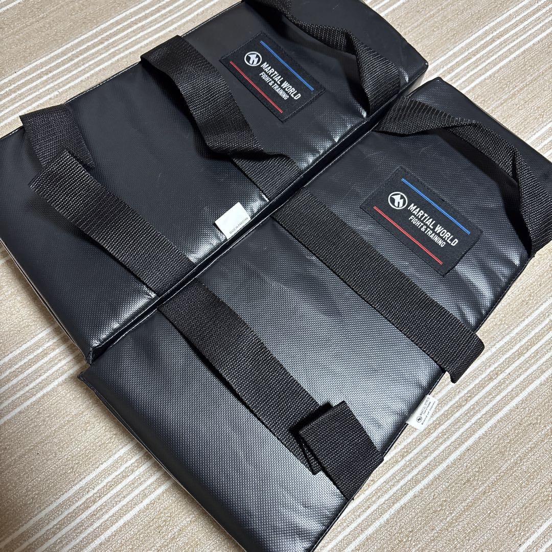 新品未使用 マーシャルワールド キックミット 2個セット キック