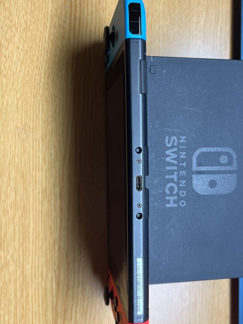 NintendoSwitch本体　さく 61Q2WJJTzYL._UF1000,1000_QL80_.jpg