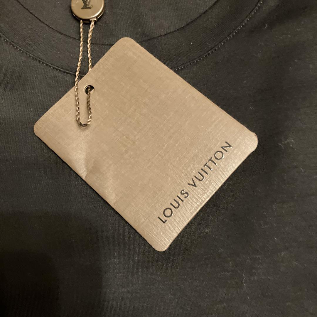 新品未使用　LOUIS VUITTON ブラック Tシャツ 長袖