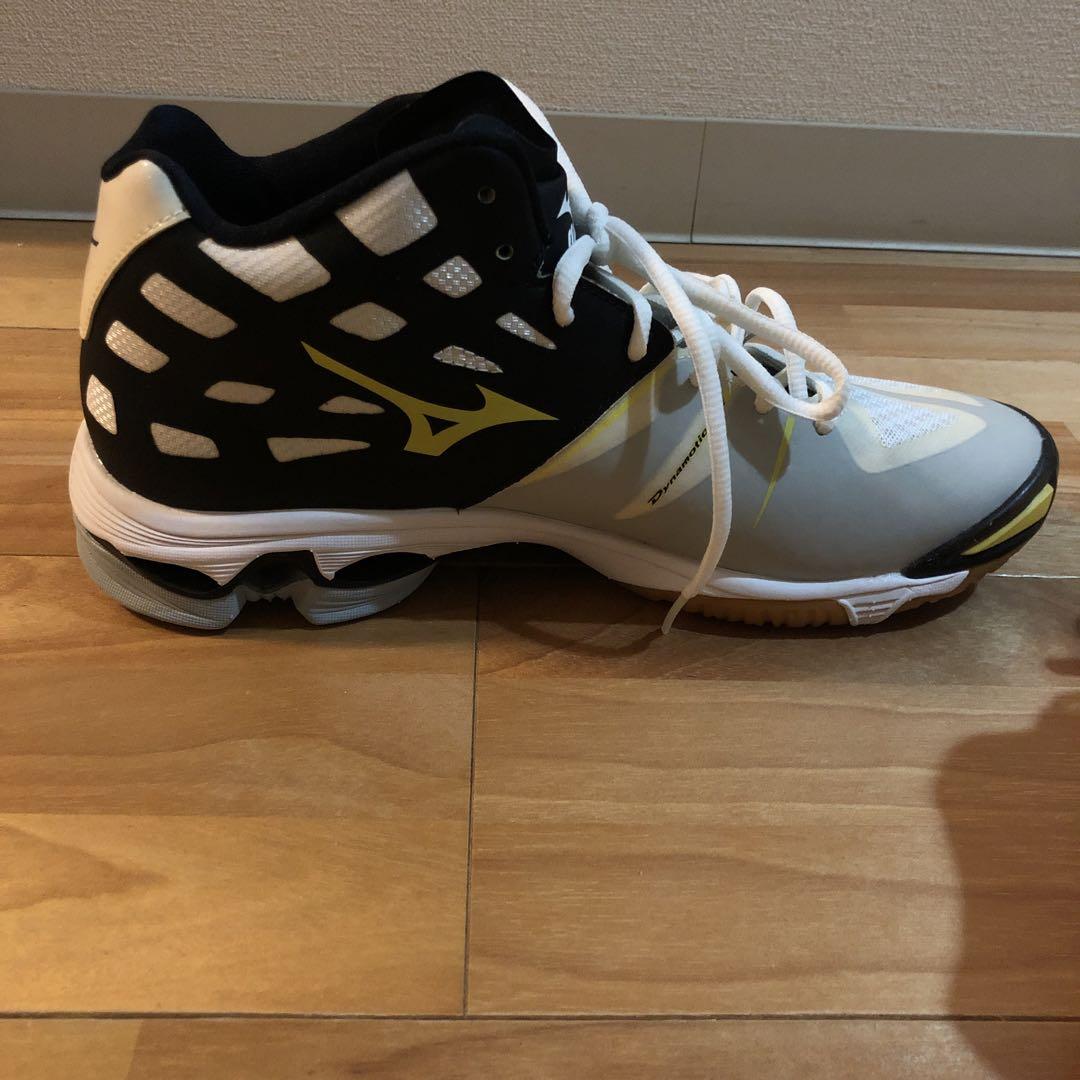 Mizuno Wave Lightning Z4 バレーボールシューズ　26cm