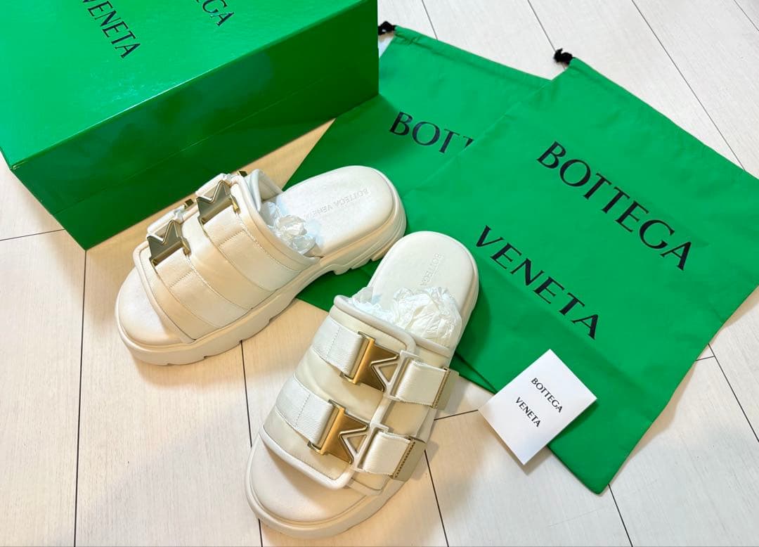 BOTTEGA VENETA ホワイト サンダル27.5cm Bottega Veneta