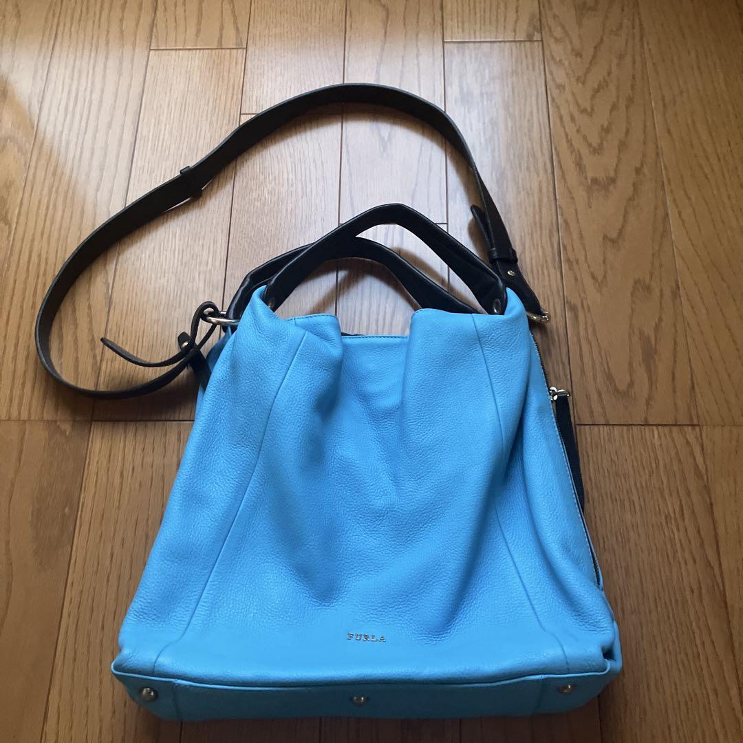 FURLA レザーショルダーバッグ 青