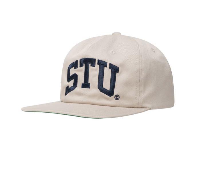 STUSSY ARCH STRAPBACK CAP