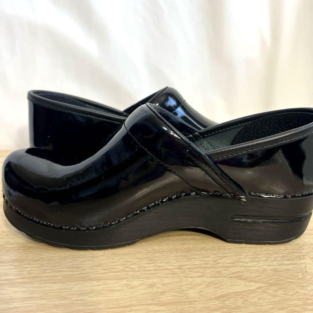 dansko ダンスコ　プロフェッショナル パテント　エナメル　ブラック