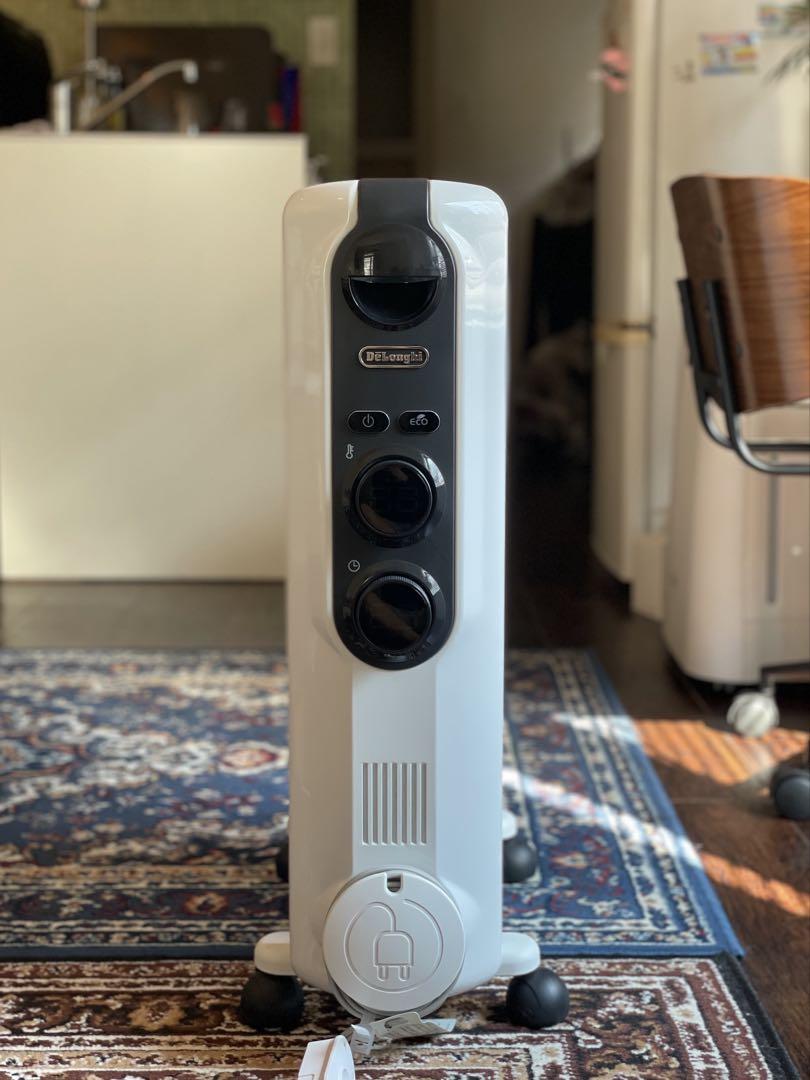 【美品】デロンギ オイルヒーター ｜1500W｜無音無風の乾燥知らず