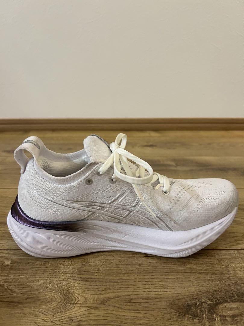 アシックス　ランニングシューズ　GEL-NIMBUS 26 PLATINUM