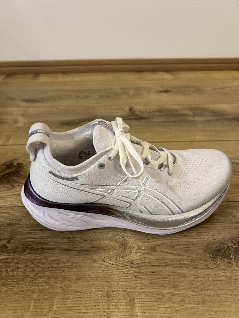 アシックス　ランニングシューズ　GEL-NIMBUS 26 PLATINUM