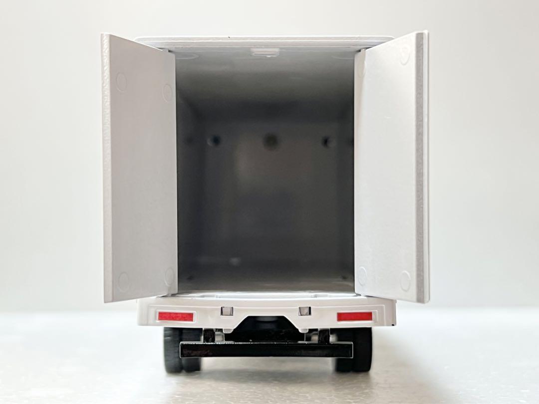 【超激レア】三菱ふそう・ニューファイター　冷凍車　ヒューテックノオリン　デコトラ 超激レア】三菱ふそう・ニューファイター 冷凍車 ヒューテックノ