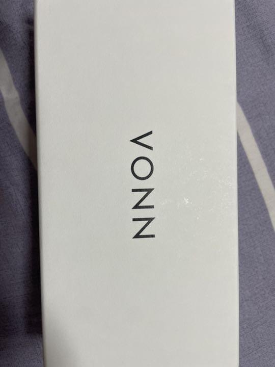 小物 VONN