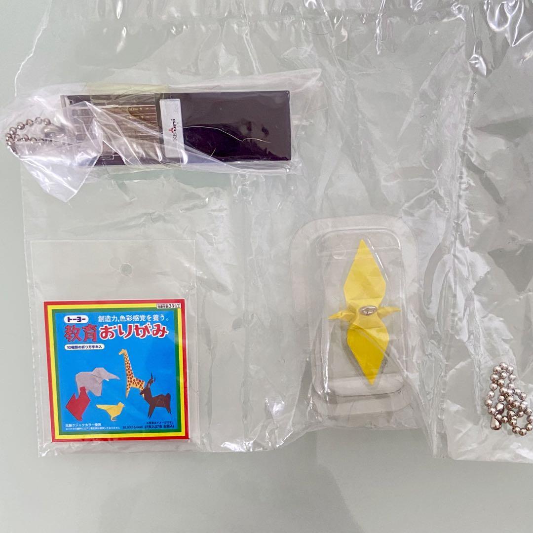 ガチャガチャ 文具ミニチュアマスコット