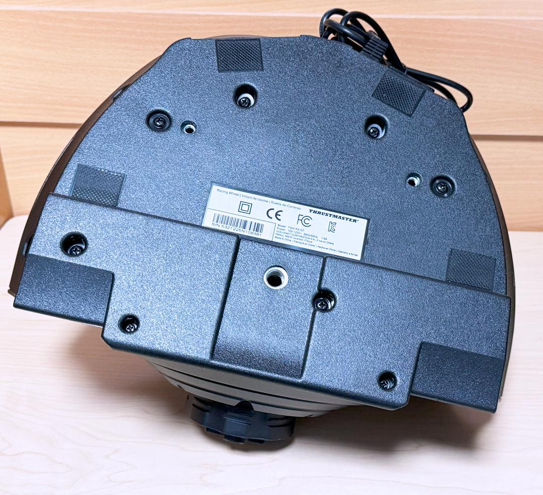 【yu】Thrustmaster T300RS GT EDITION