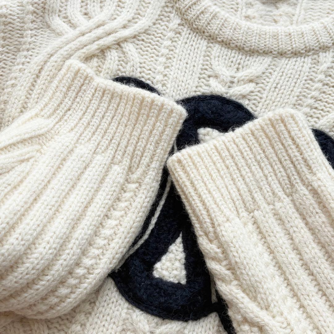 セリーヌ☆トリオンフ ロゴ ウール セーター 刺繍 クロップド丈 セリーヌ☆トリオンフ ロゴ ウール セーター 刺繍 クロップド丈