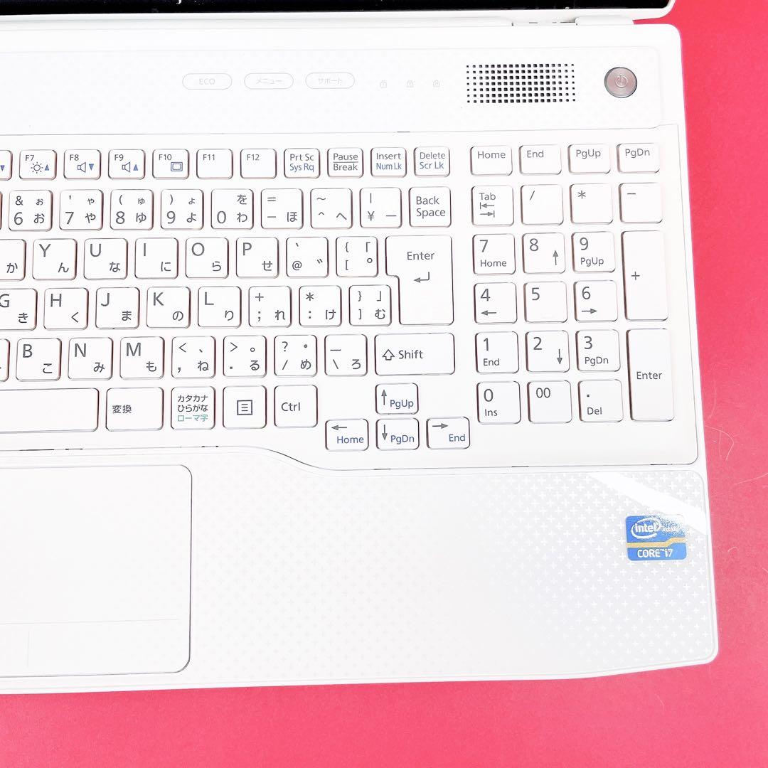 売り切れ続出‼️タッチパネル小型軽量ノートパソコン✨️大容量500GBカメラ付き薄型 Corei7✨️タッチパネル✨️薄型ノートパソコン カメラ付き大