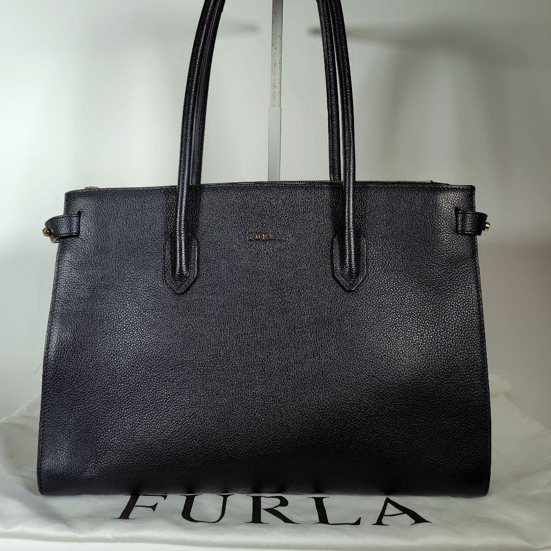 フルラ　ビジネスバッグ　A4可　ブラック 極美品】フルラ ビジネスバッグ レザー 2way ゴールド金具 A4
