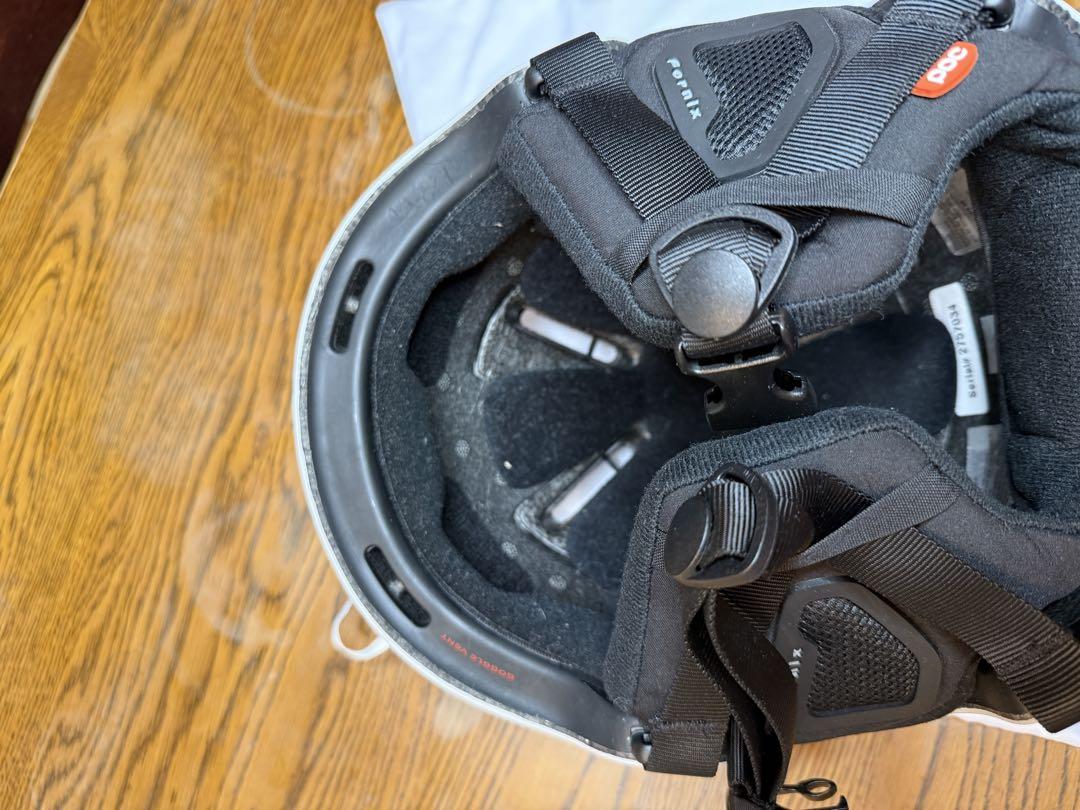 POC Fornix ヘルメット マットホワイト 収納袋付き　XL/XXL