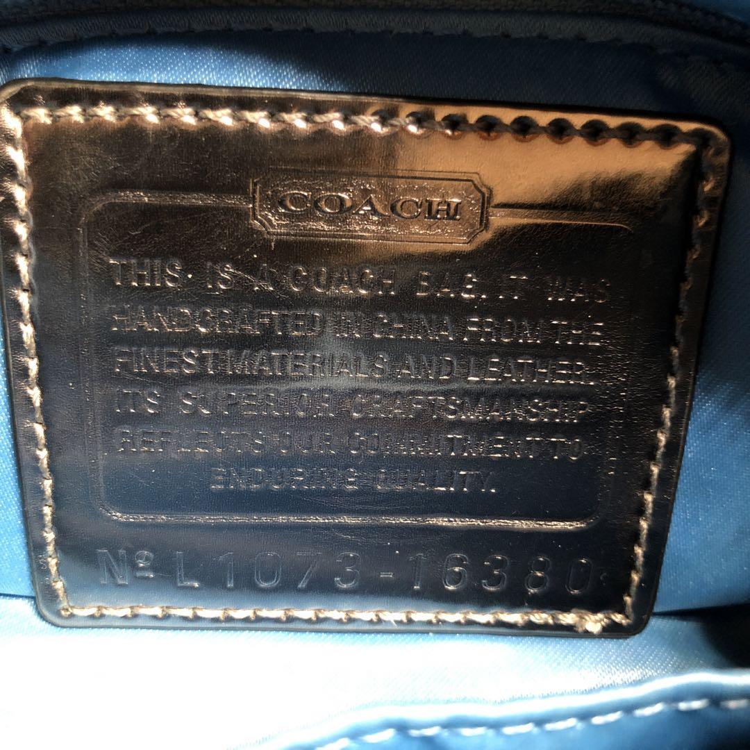 COACH スパンコール シルバー クラッチバッグ