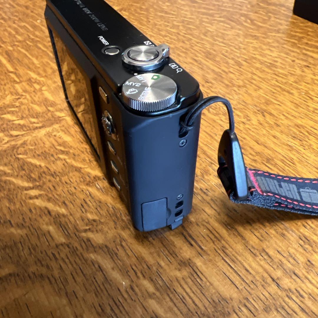 Ricoh R8 コンパクトデジタルカメラ