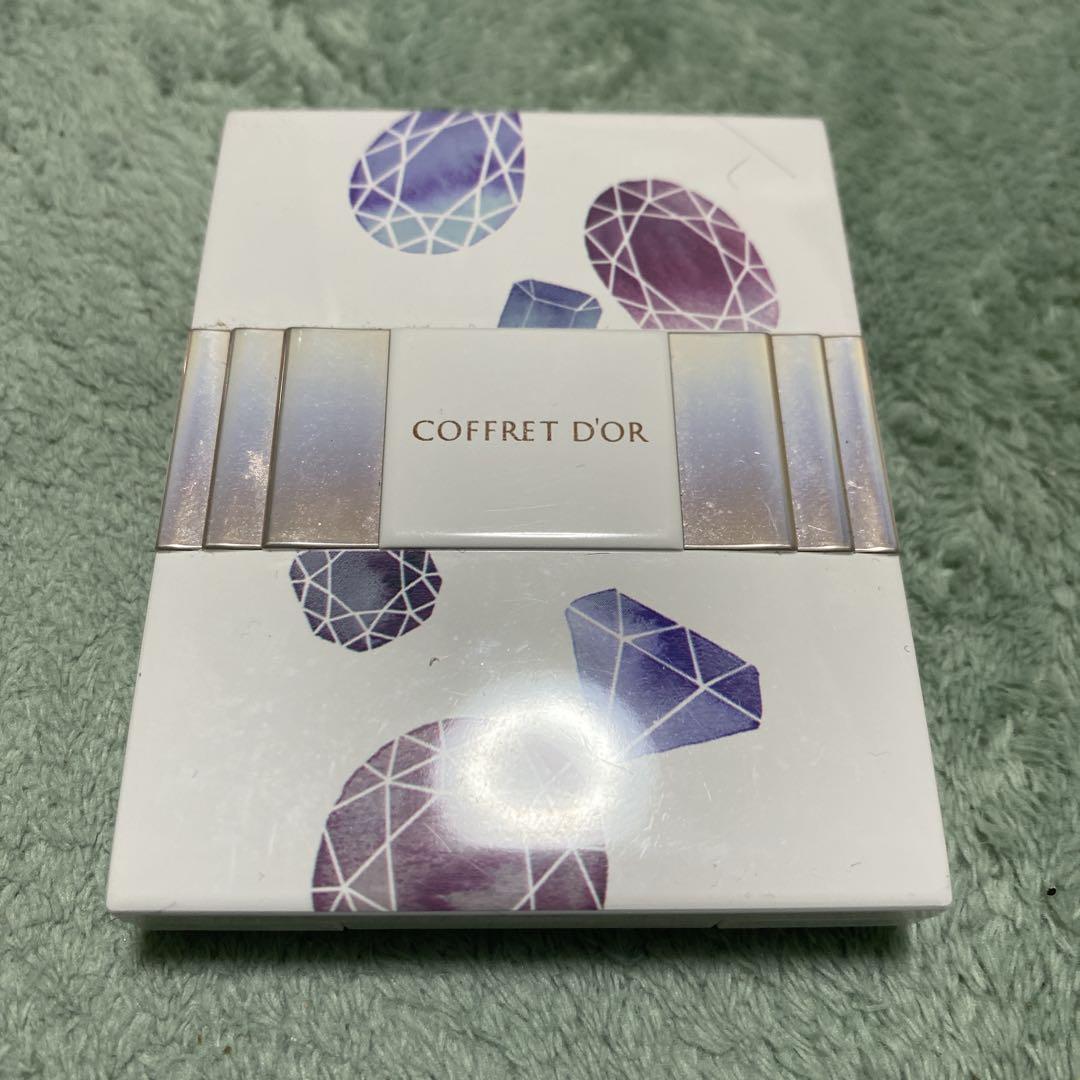 COFFRET D'OR 6セレクションアイシャドウ 02 - メルカリ