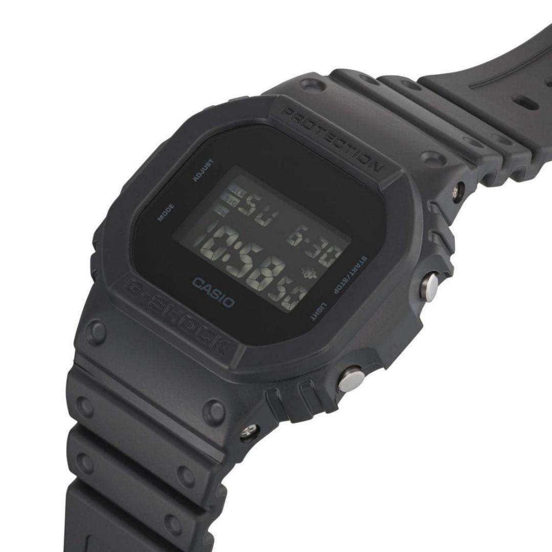 国内正規品＊新品・未使用＊ G-SHOCK ＊DW-5600UBB-1JF