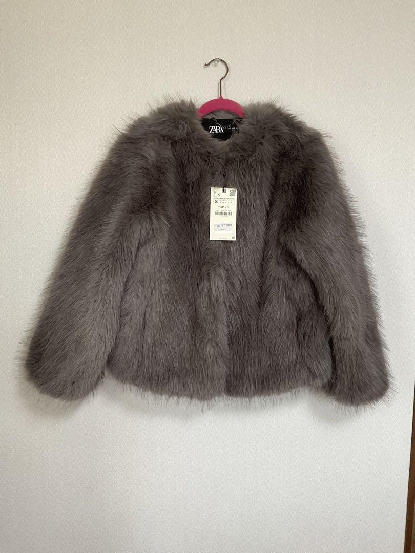 【新品未使用タグ付き】ZARA フェイクファージャケット 新品タグ付きZARA フェイクファー フード付きコート ファー