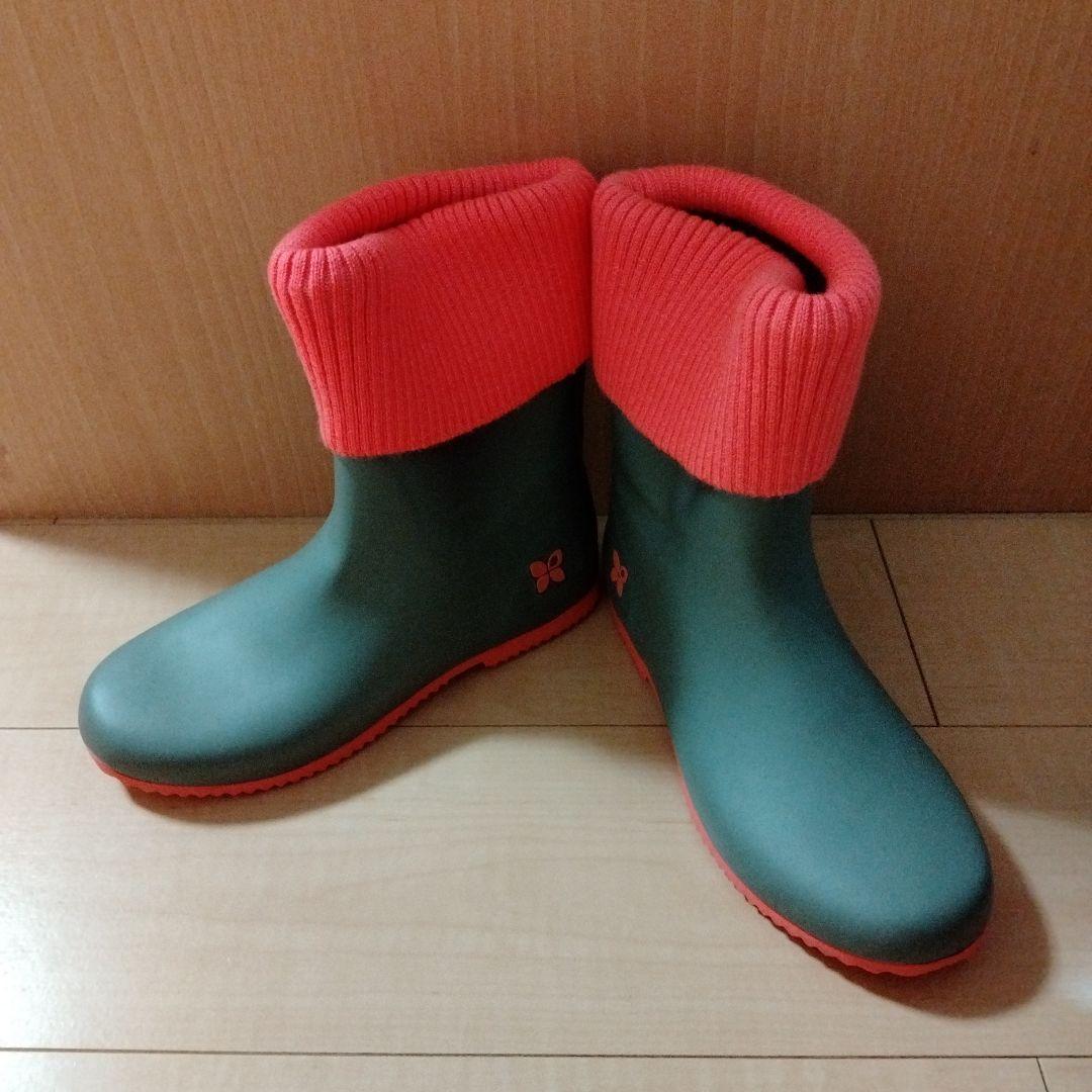 週末限定セール！折りたためるレインブーツ　長靴　バタフライツイスト 5,358円