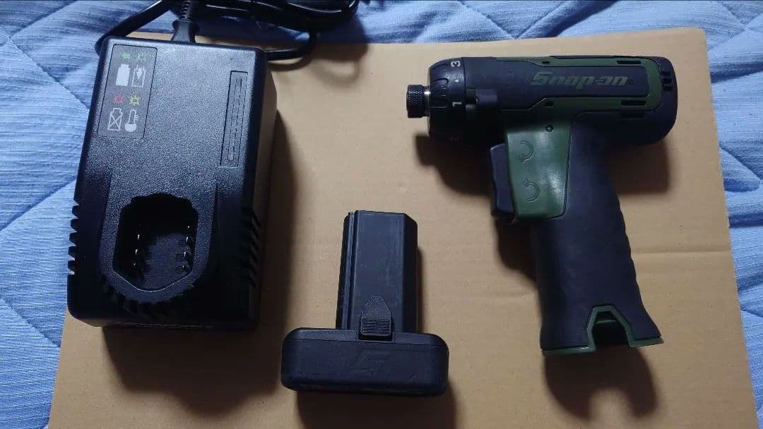 スナップオン　電動ドライバーセット　CTSJ761 限定カラー　カーキ