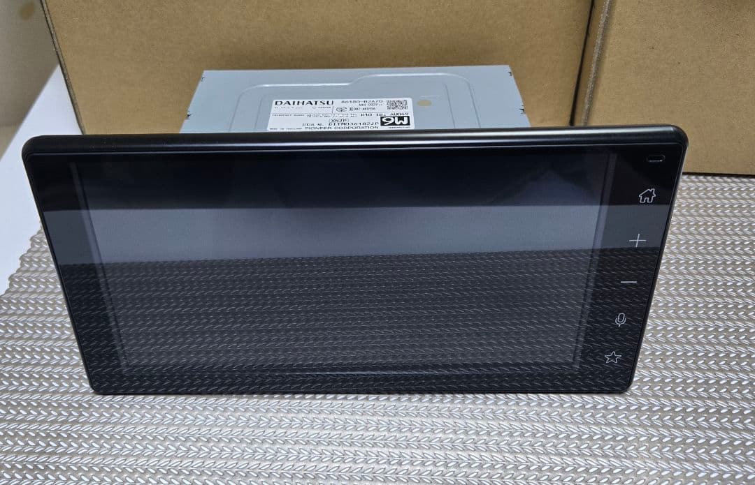 ダイハツムーヴキャンバスオーディオディスプレイ純正9インチ