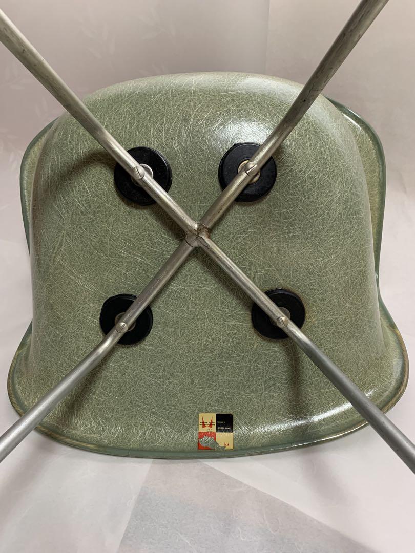 Eames アームシェル　1stモデル Xベース シーフォームグリーン