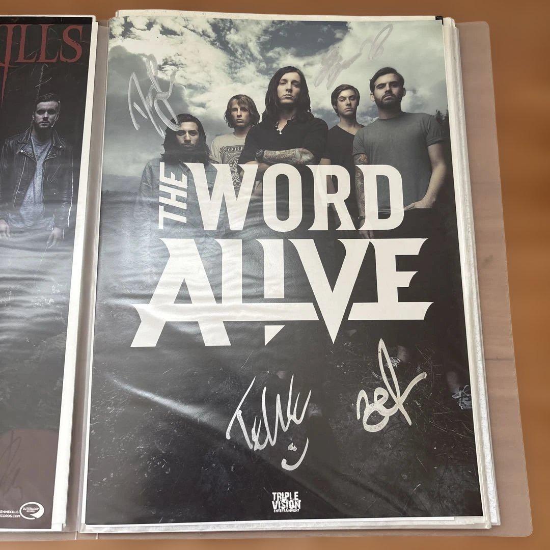 THE WORD ALIVE サイン入りポスター