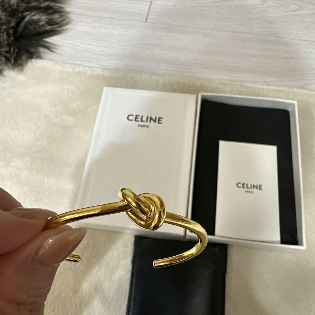 CELINE セリーヌ ノット バングル ゴールド CELINE セリーヌ ノット バングル ゴールド