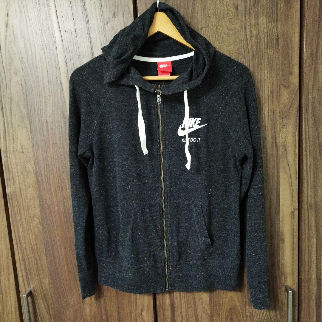 新品　NIKETRAIL L　上下 セットアップ ショートパンツ　パーカー 楽天市場】ナイキ ハーフパンツ 上下セット（パーカー｜トップス