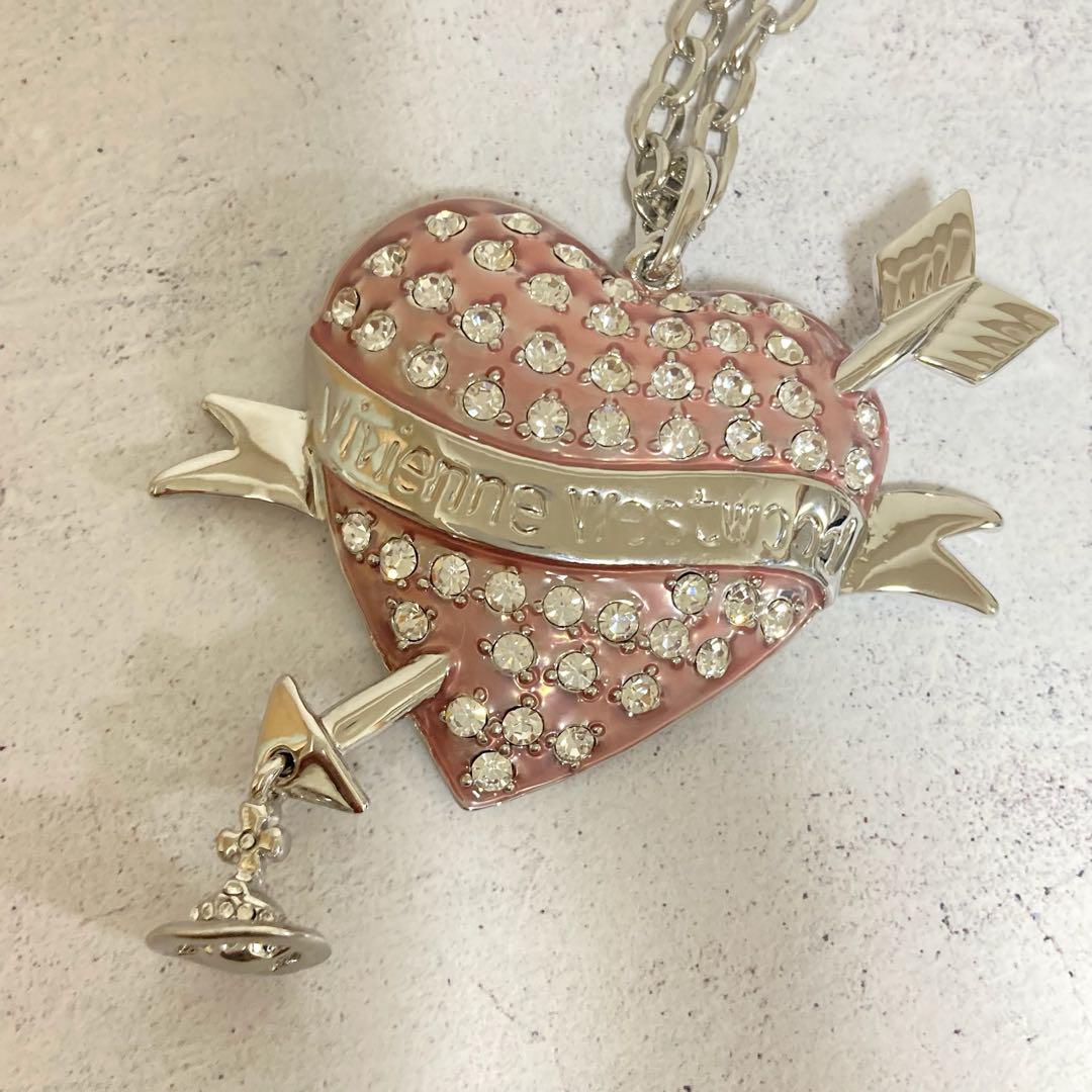Vivienne Westwood ハートアローネックレス　シルバー×ピンク