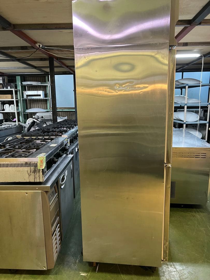 フクシマ縦型冷凍冷蔵庫2扉傷や汚れあり