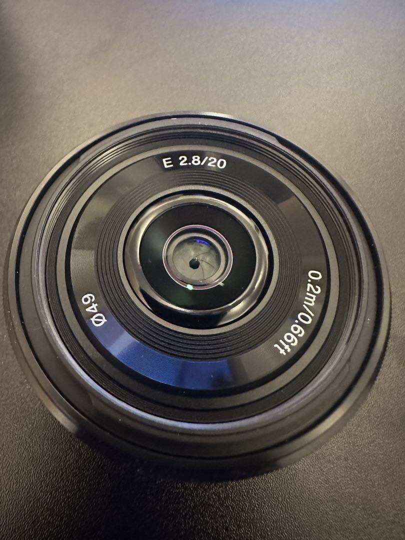 SONY 単焦点レンズ E 20mm F2.8 Eマウント用 APS-C専用 SONY 単焦点レンズ E 20mm F2.8 Eマウント用 APS-C専用