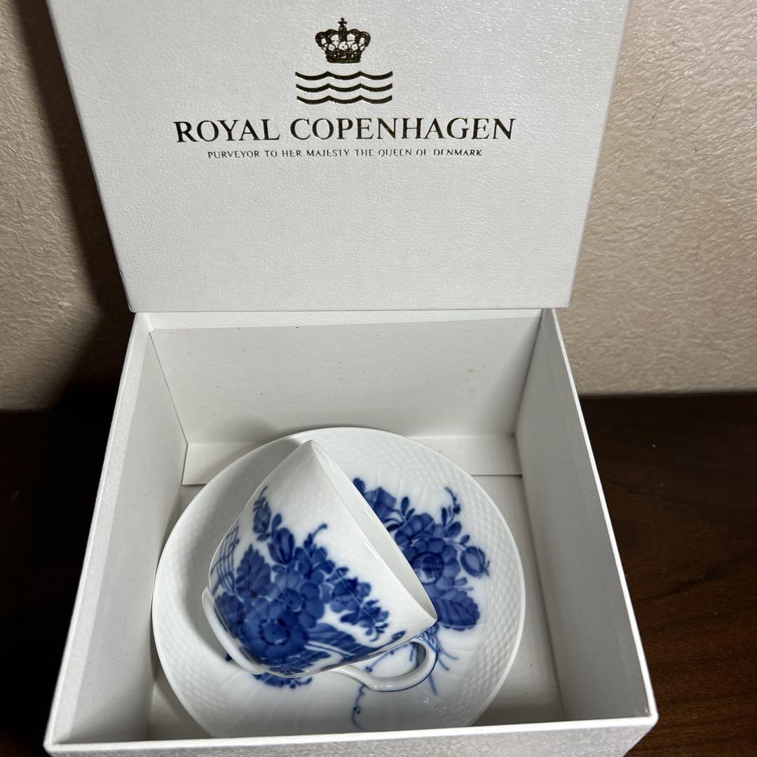 ロイヤルコペンハーゲン　ブルーフラワー　コーヒーカップ・ソーサー　箱入り