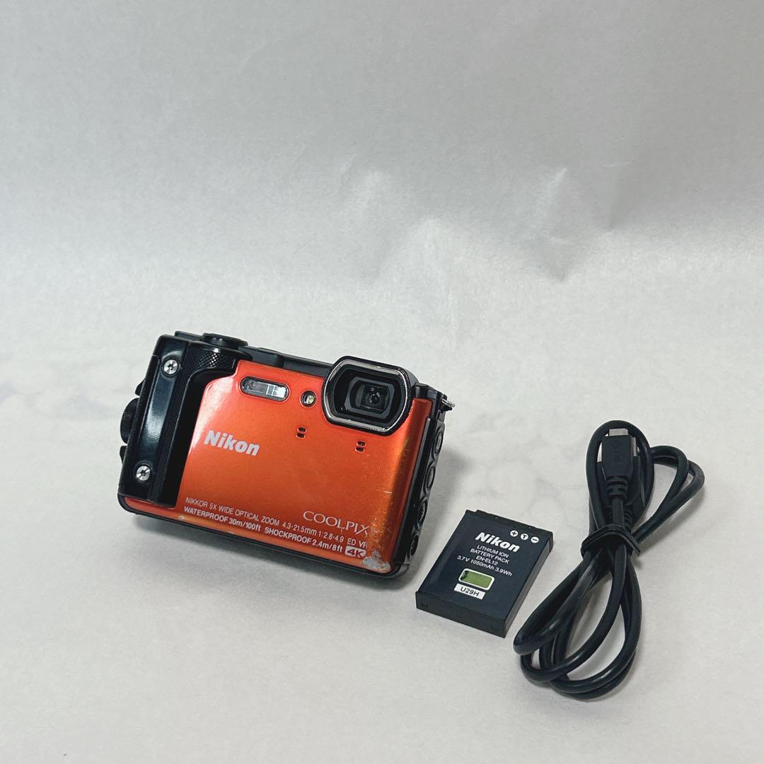 動作品　Nikon COOLPIX W300 オレンジ