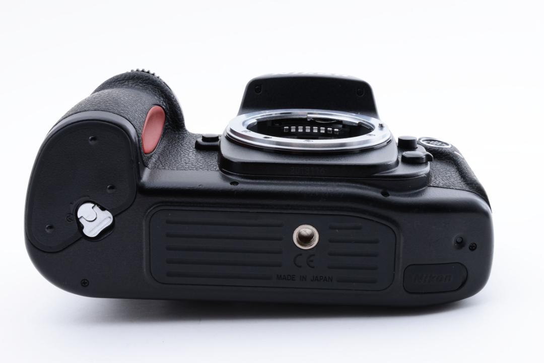 ニコン Nikon F100 ボディ フィルム一眼レフカメラA932付属品