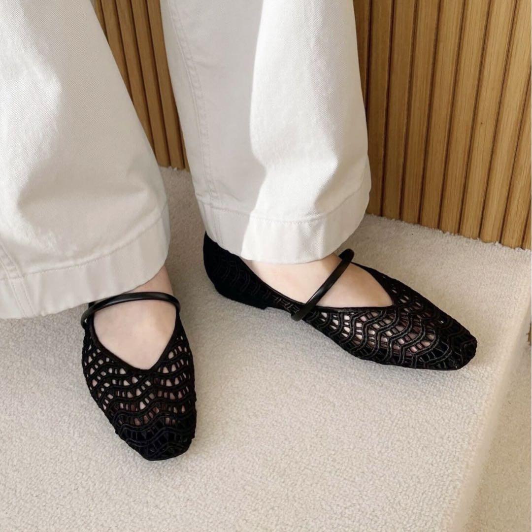 【美品】LE TALONスクエアクロシェフラットシューズ24.5cm