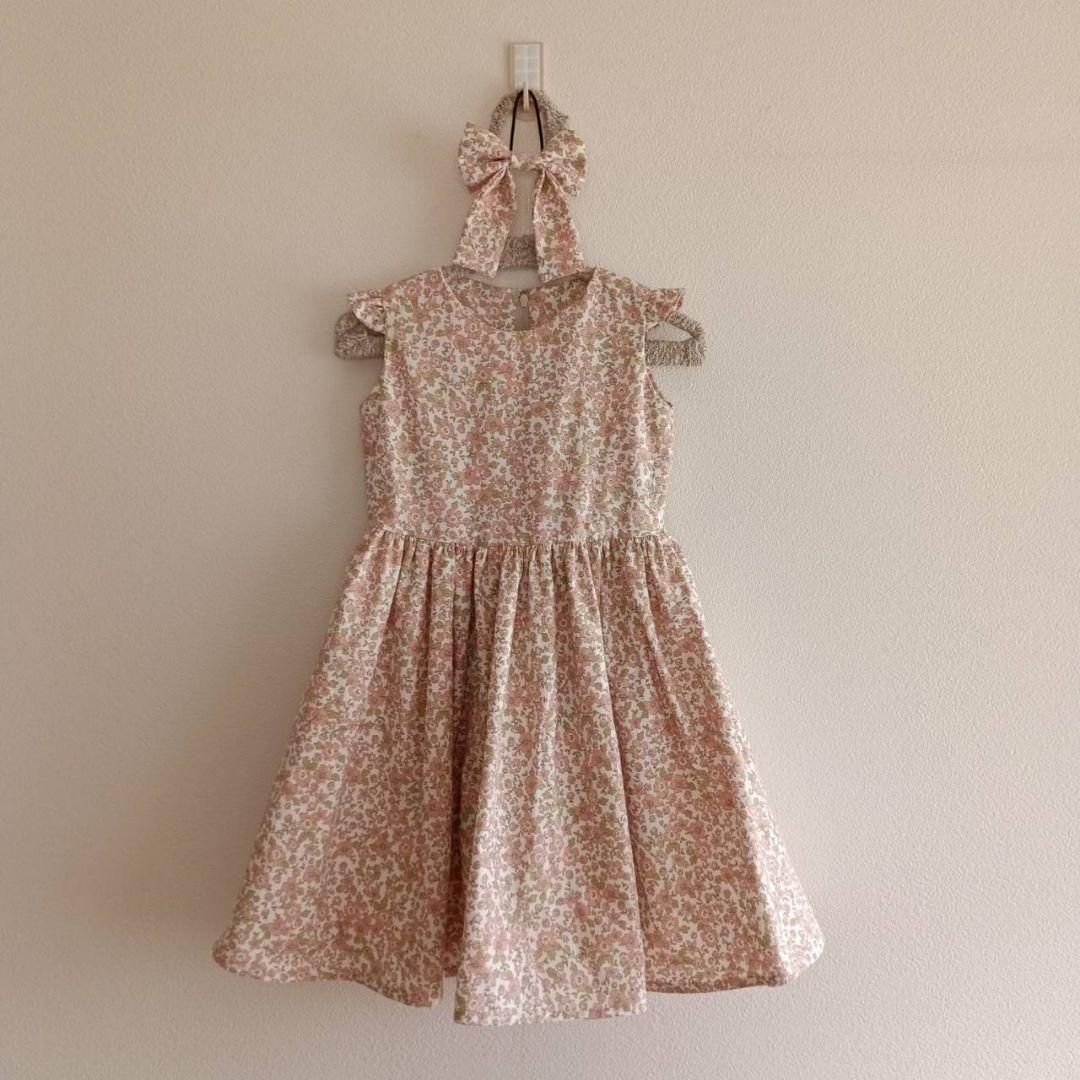 【新品】100㎝ ほのぼのお花のワンピース1[裏地付き]＆ヘアリボン