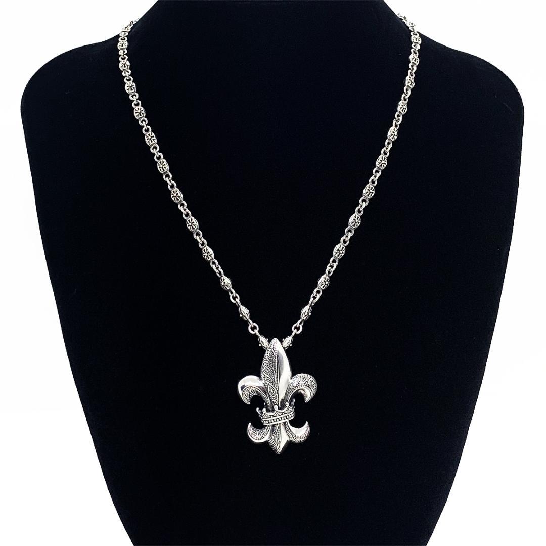 定価5万☆Justin Davis ペイズリー柄ユリ・クラウンネックレス 2