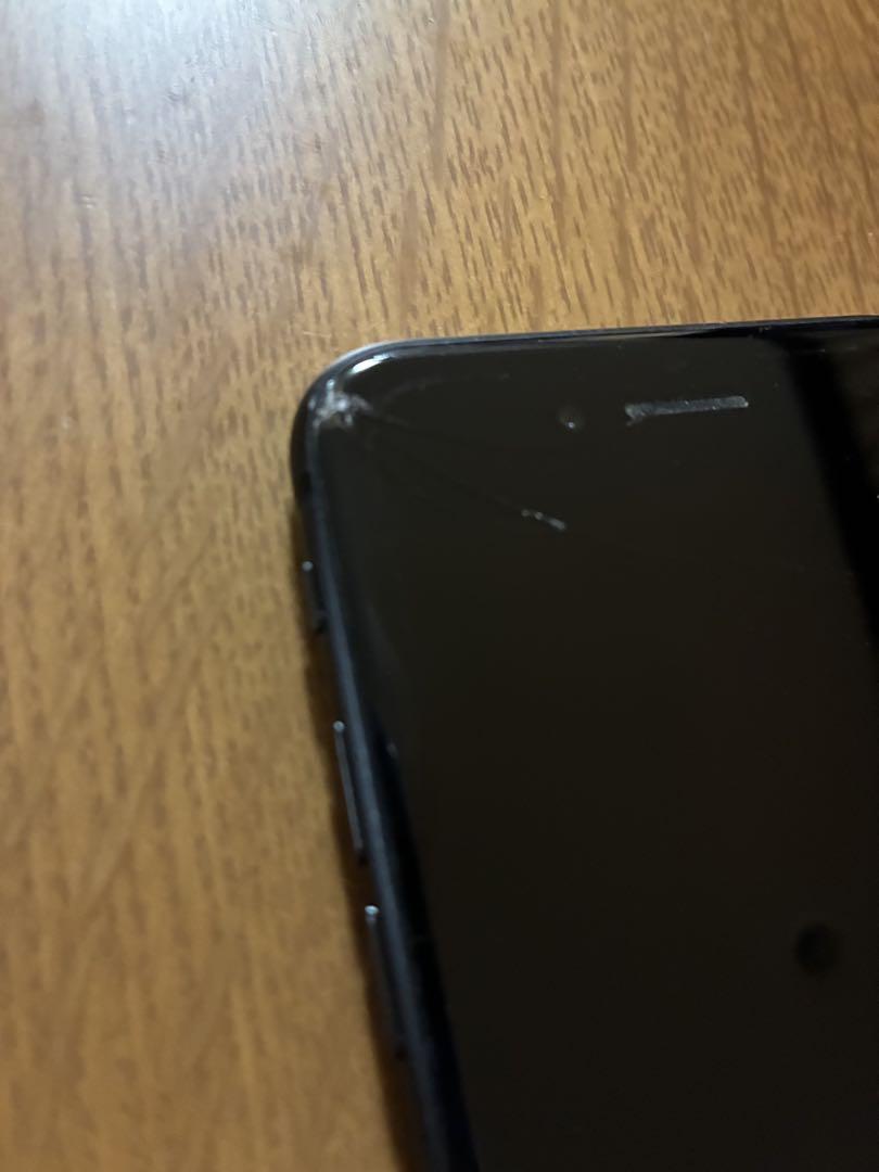 iPhoneSE2 ブラック 64GB SIMフリー