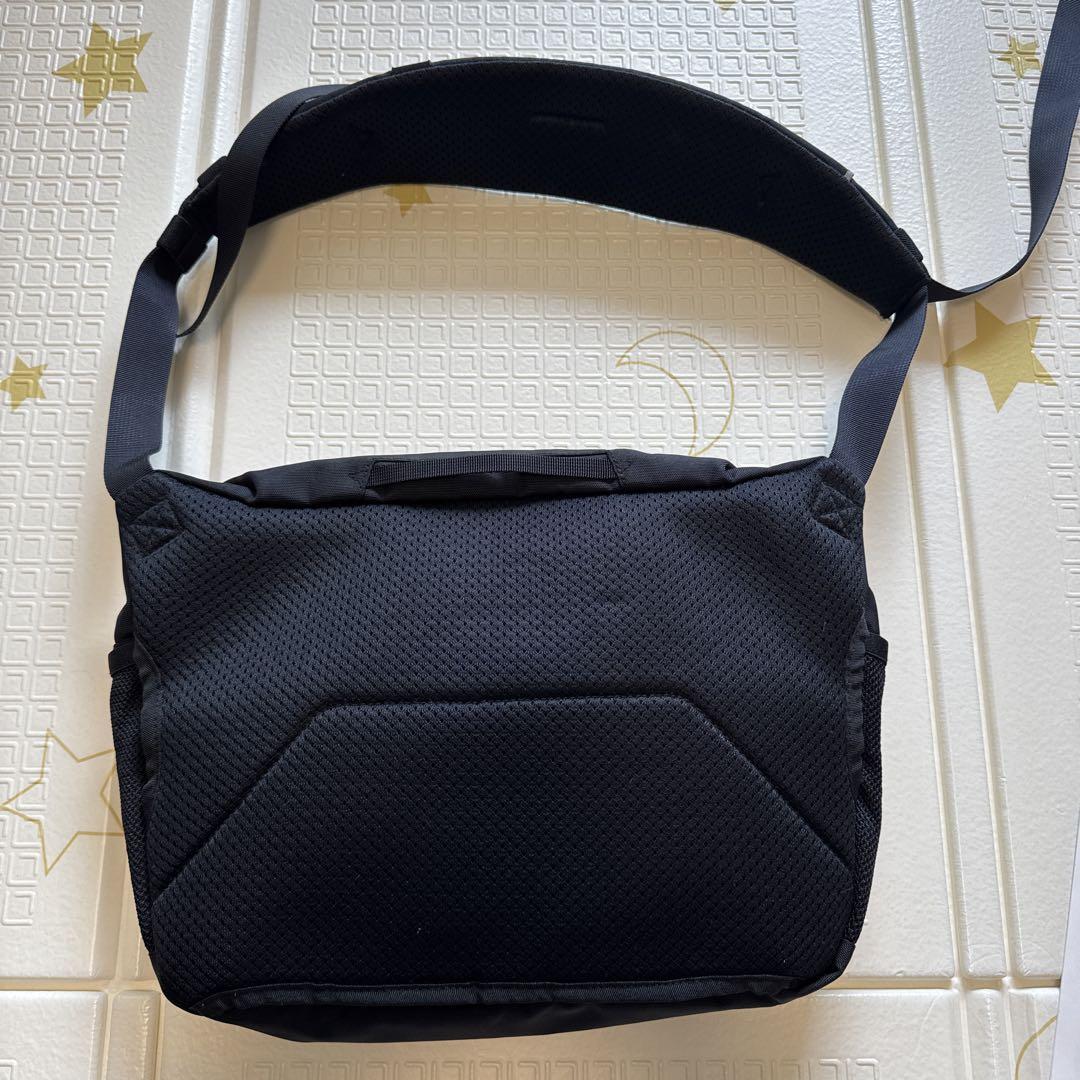 THE NORTH FACE Baby Sling Bag ブラック