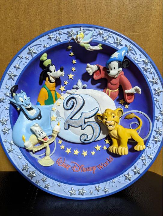 限定⭐︎25周年ウォルトディズニープレート