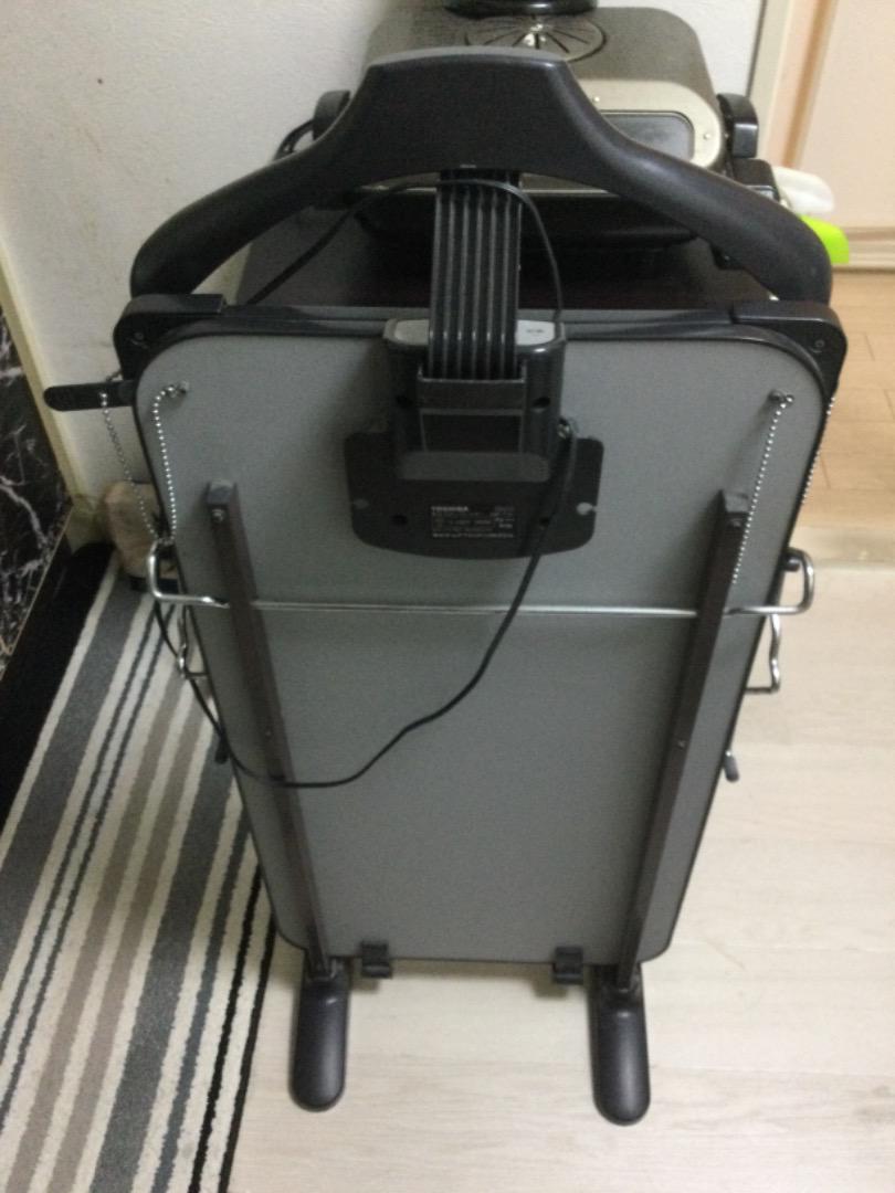 東芝ズボンプレッサー HIP-T31 東芝 TOSHIBA 中古 【最安値挑戦!】 東芝ズボンプレッサー HIP-T31 東芝 TOSHIBA 中古 【最安値挑戦!】