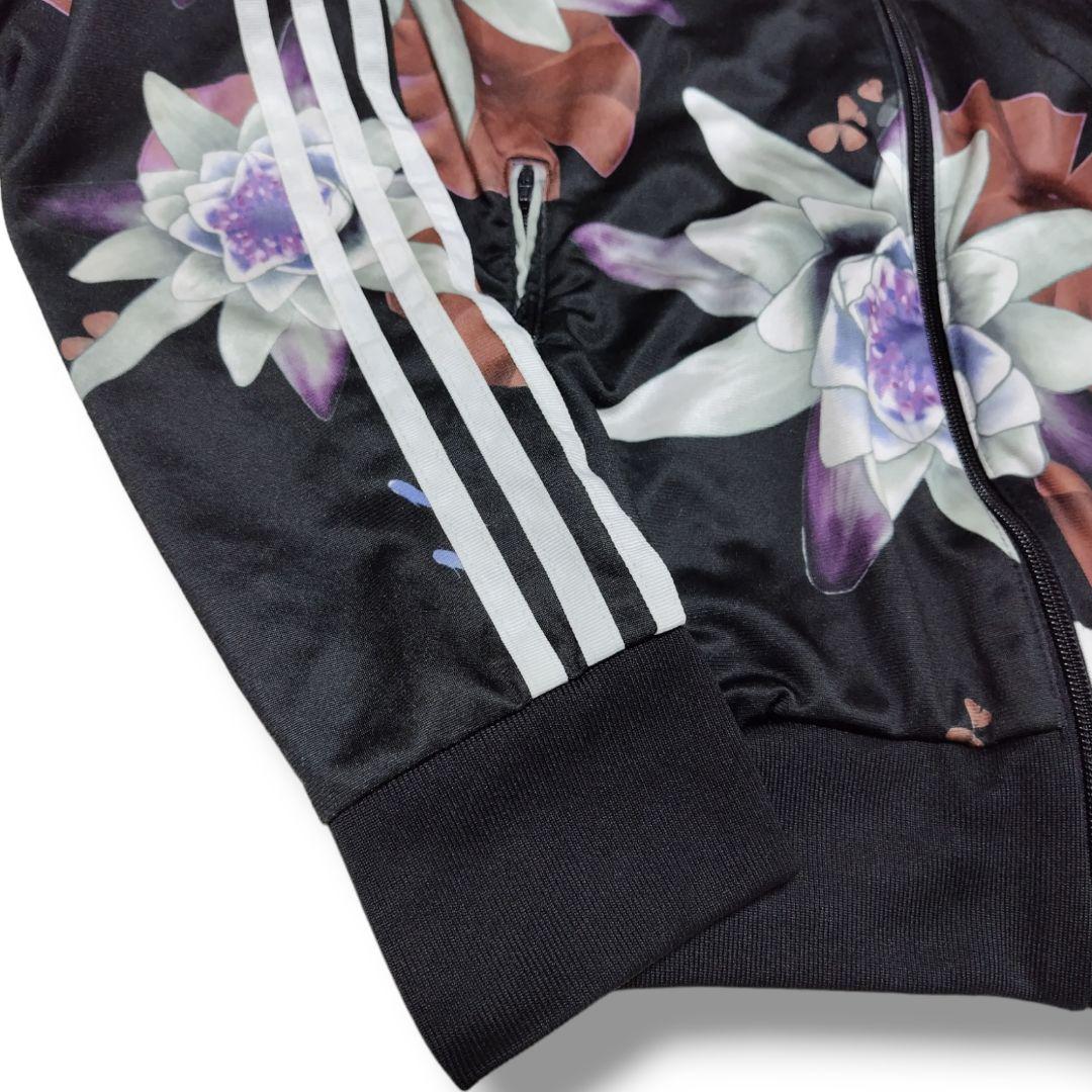 新作の予約販売も。 アディダス 3XL 黒 花柄 ビッグロゴ トラック 新作の予約販売も。 アディダス 3XL 黒 花柄 ビッグロゴ トラック