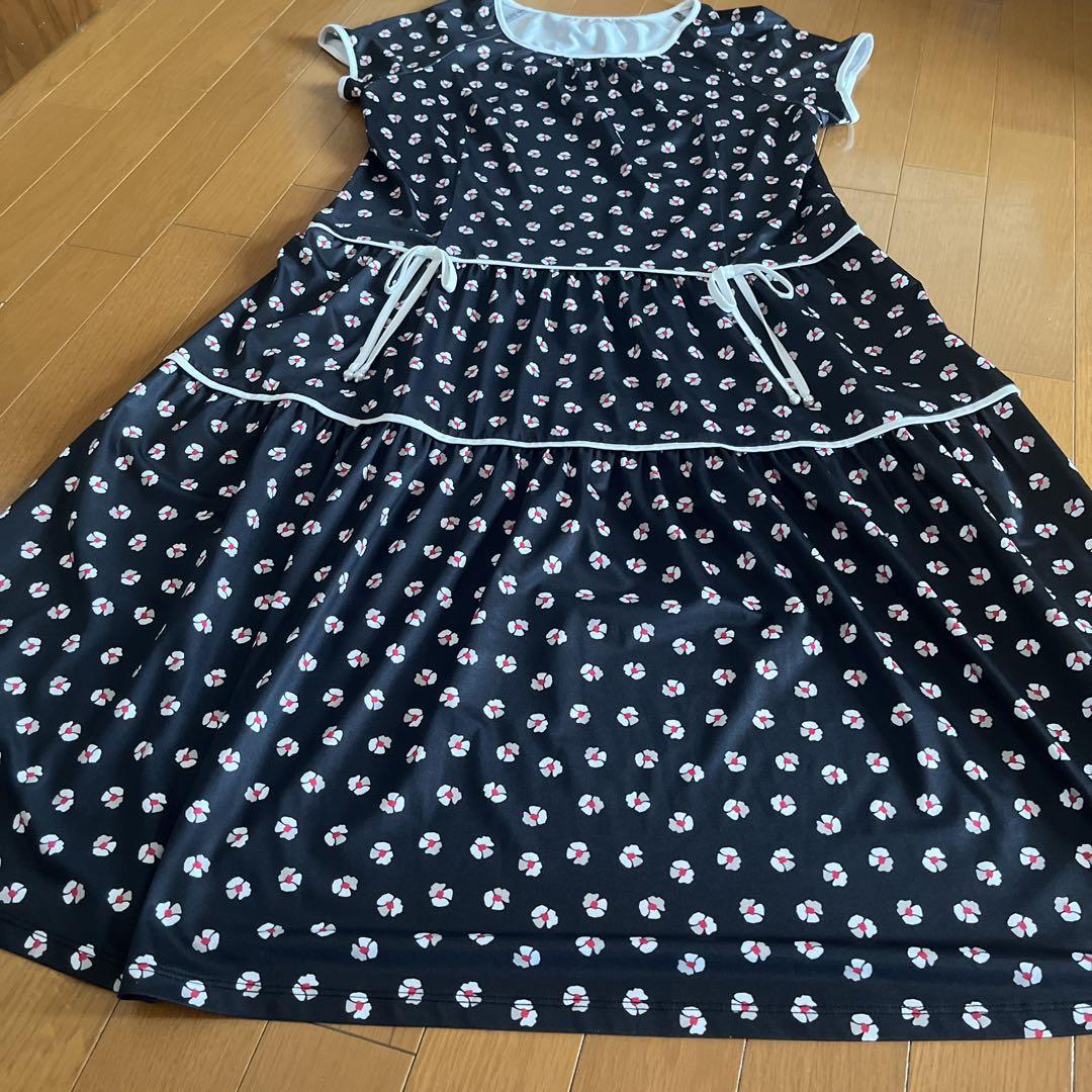 ♥️スーパービューティー　ワンピース　44