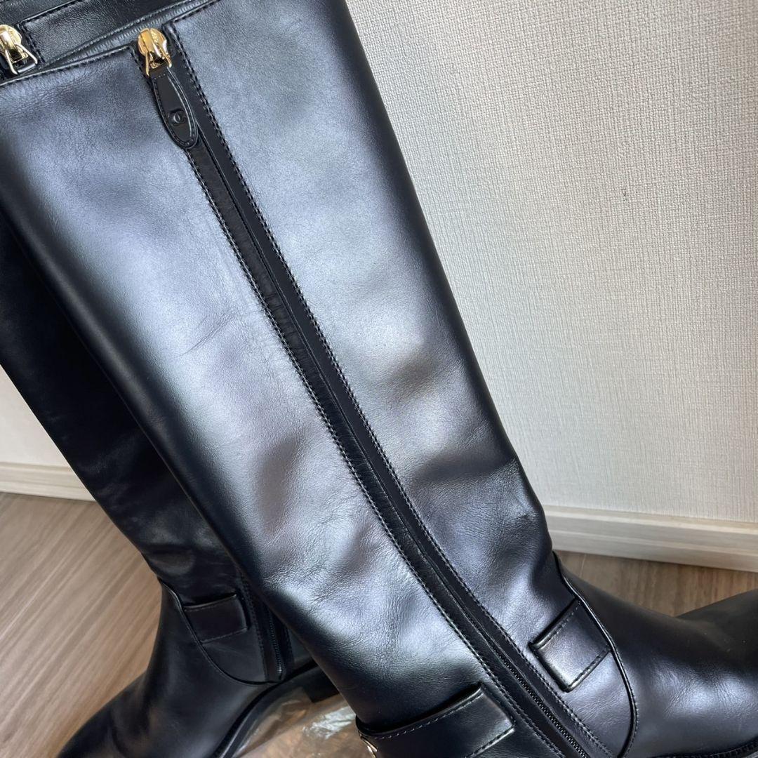 ●CHANEL シャネル
