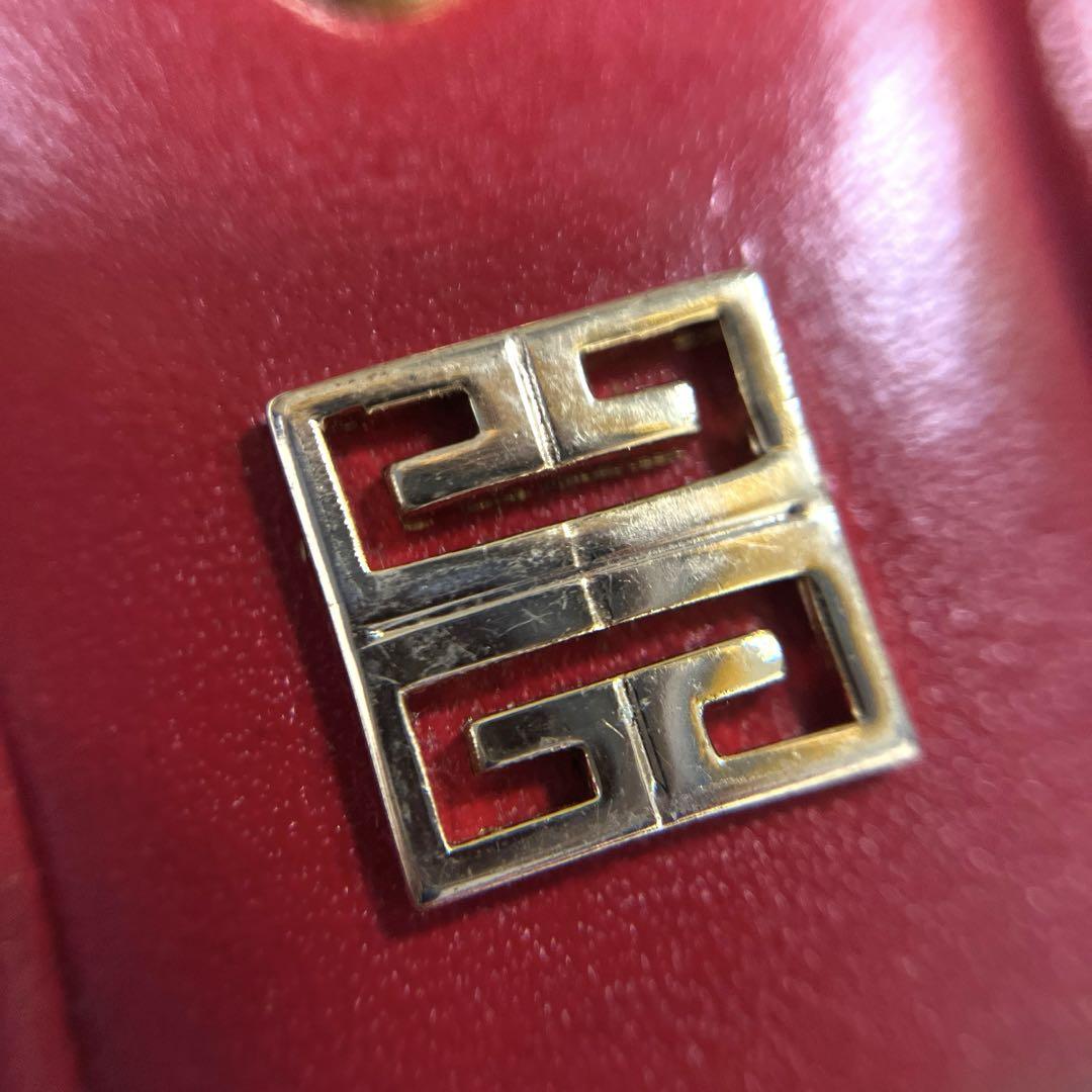 <GIVENCHY>ジバンシィ　ゴールド×レザー キーホルダー