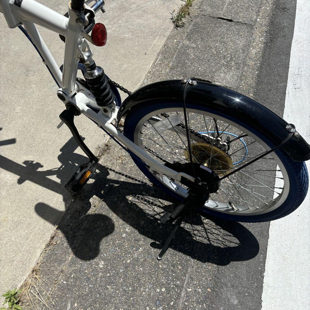 【引き取り限定】GRAPHIS 折りたたみ自転車　6段変速